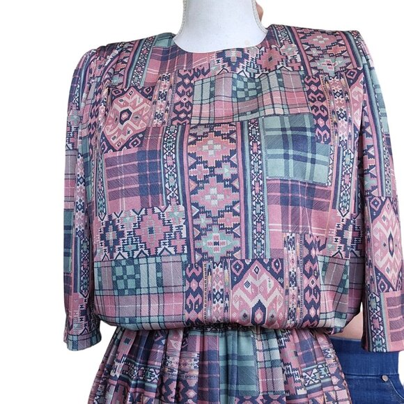 Vintage 80s Womens Size 6 Southwest Blouson Midi Dress Aztec Pink Blue‎ Pleated - Picture 3 of 11